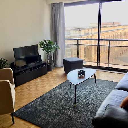 Rustig Appartement Met Zeezicht Dicht Bij Het Centrum Ostend Exterior photo